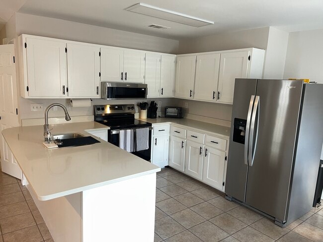 Building Photo - 106 Morgan Ln