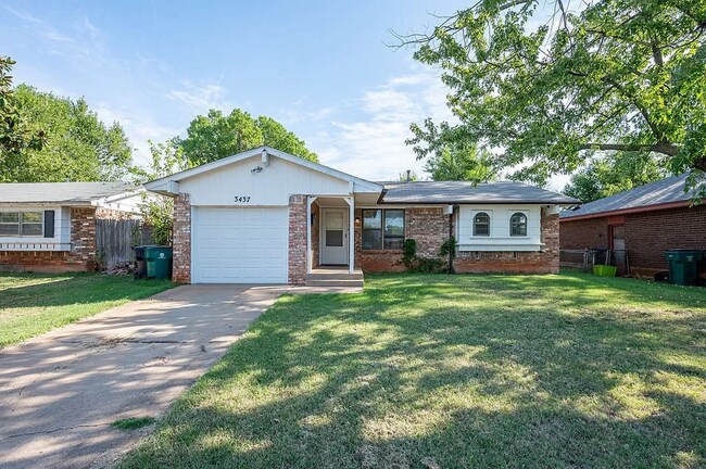 Foto del edificio - Charming 3 Bed 1 Bath Near TAFB! ** $300 O...