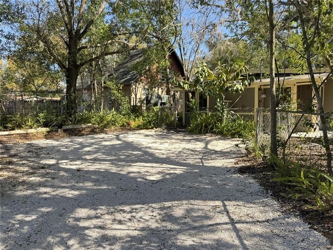 Foto del edificio - 7902 N Klondyke St