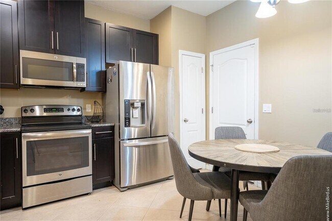 Building Photo - 5128 Bay Isle Cir