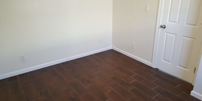 Bedroom 1 - 1635 S Sutter St