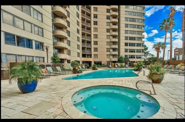 Foto del edificio - 3525 Sage Rd