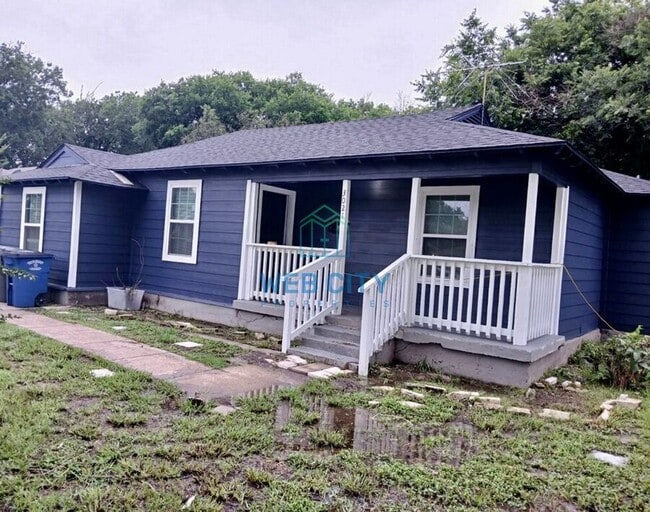 Photo - 3021 Modree Ave House