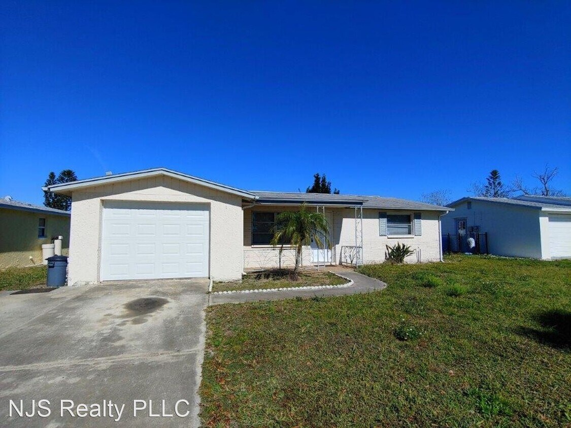 Primary Photo - 2 br, 1 bath House - 3159 Bright Dr