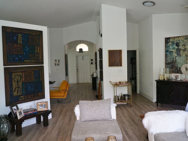 Foto del edificio - 17030 NW 19th Ct