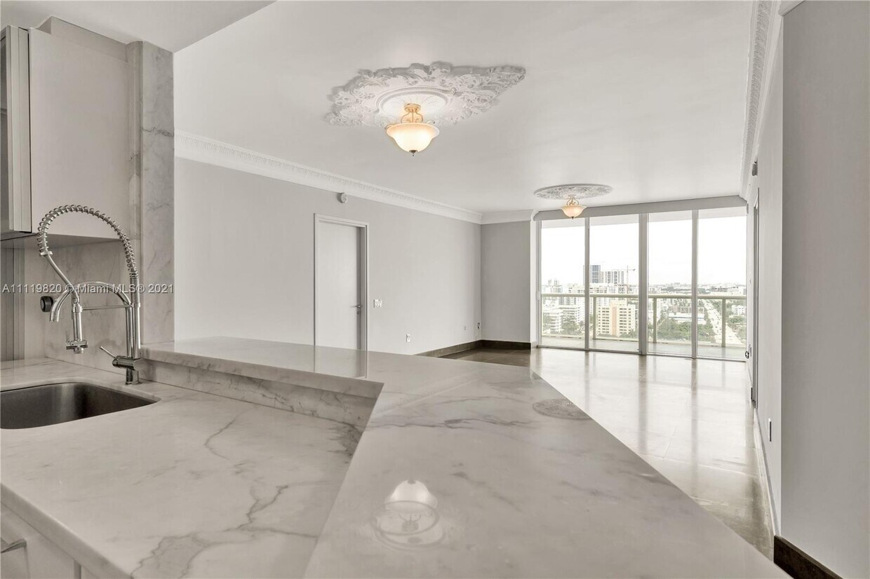 Foto principal - 450 Alton Rd