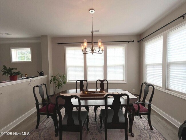 Foto del edificio - 60 Brownstone Ln
