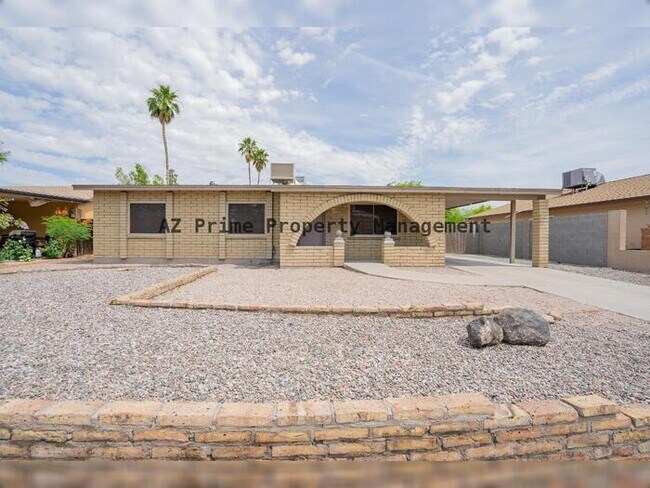 Foto del edificio - 1902 E EMERALD AVE, MESA AZ