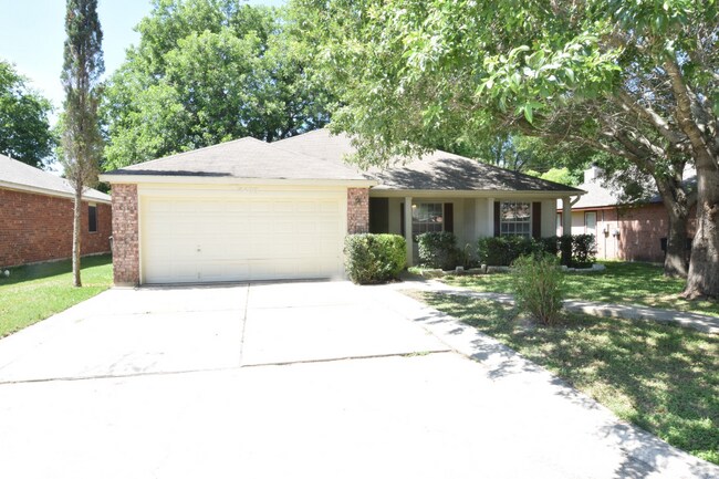 Foto del edificio - 4409 Briarwood Dr