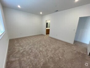 Building Photo - 9831 Jeff Handy Dr