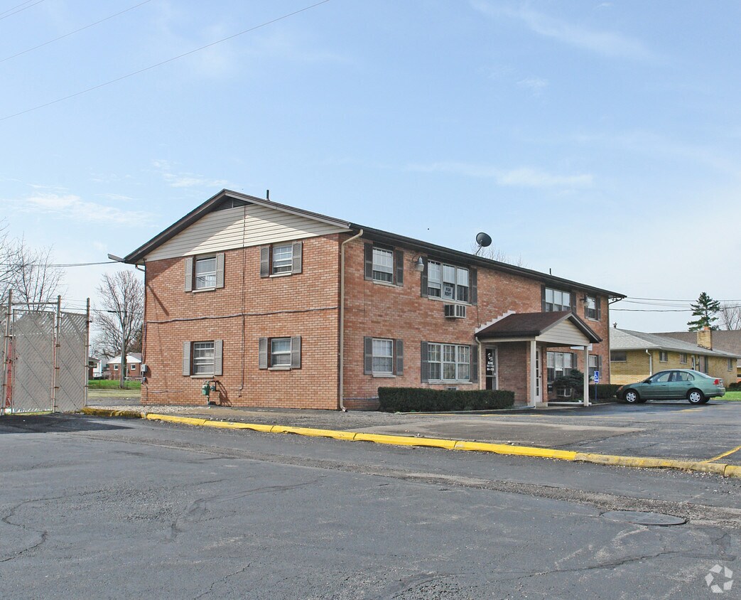 Primary Photo - 7299-7303 Dayton Springfield Rd