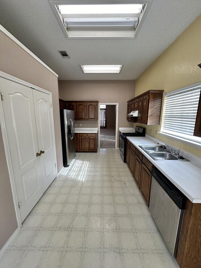 Foto del edificio - 4 Bed/ 2 Bath in Harker Heights TX