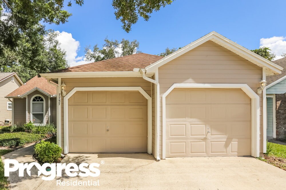 Foto principal - 7757 Fox Knoll Pl