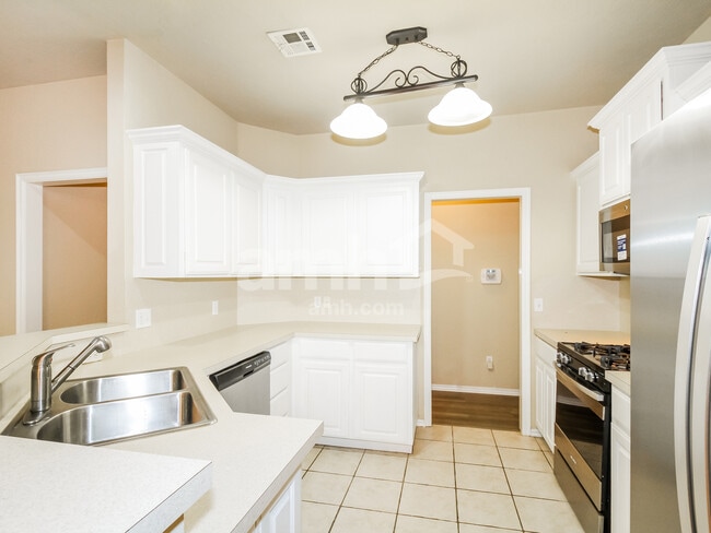 Building Photo - 509 SW 163rd St