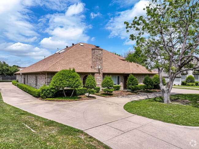 Building Photo - 5606 Ridgerock Rd