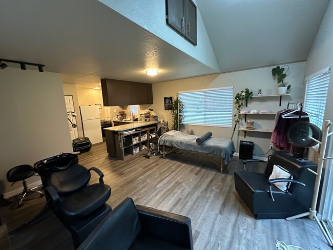 Foto del edificio - 13019 200th St E