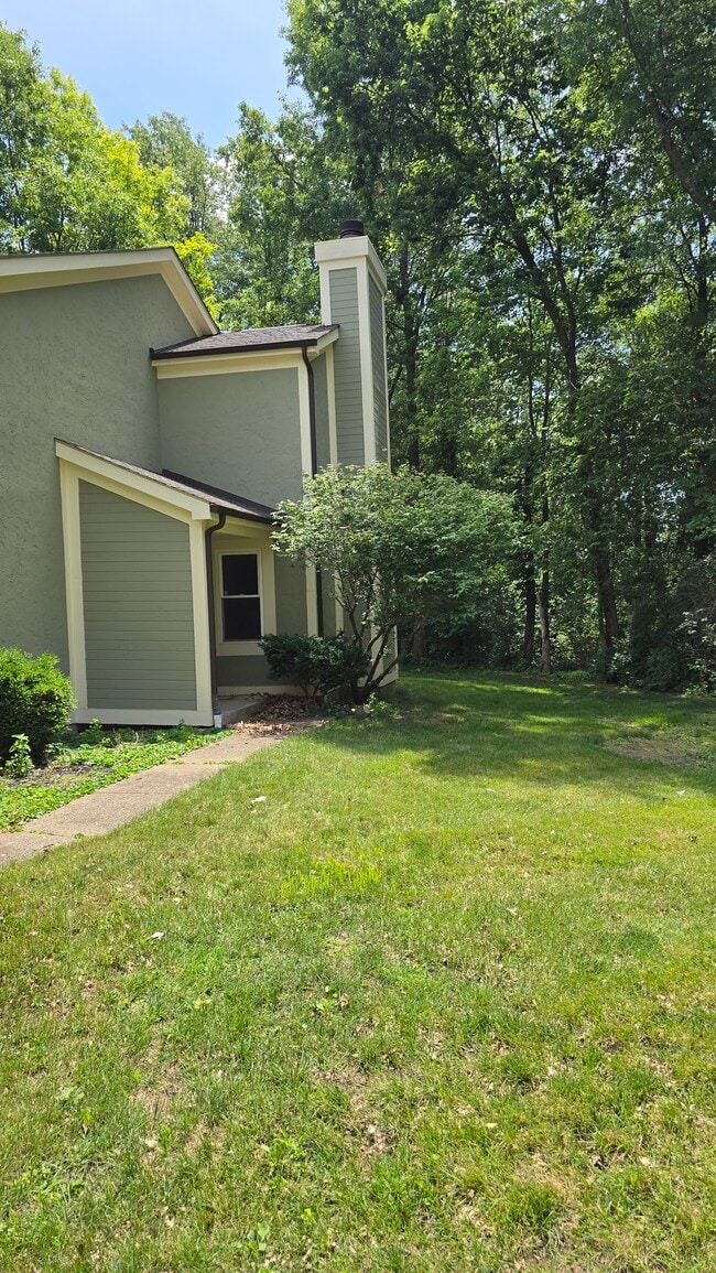 Building Photo - 1282 Gatwick Ct