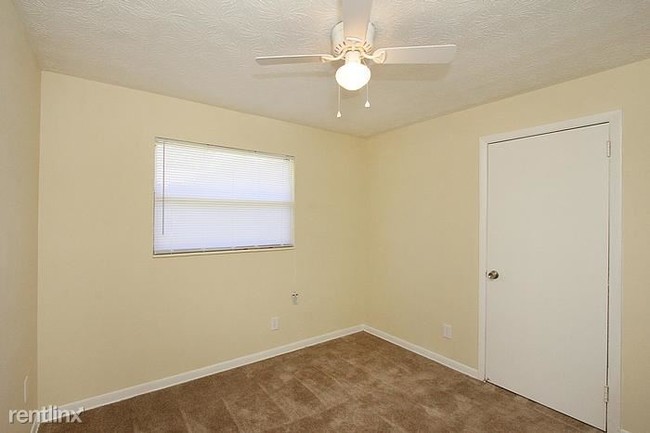Foto del edificio - 4 br, 2 bath House - 4763 Seaboard Ave