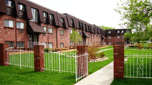 Building Photo - 6391 W 60th Ave