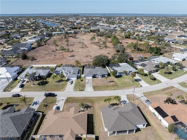 Foto del edificio - 2846 SW 25th Pl