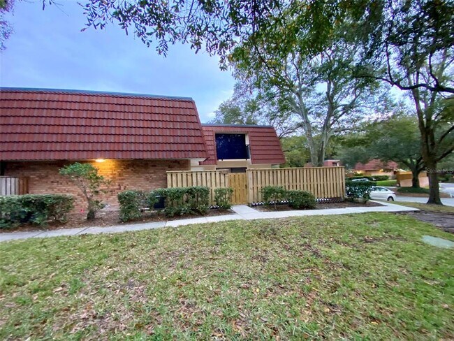Building Photo - 2703 3rd Ct