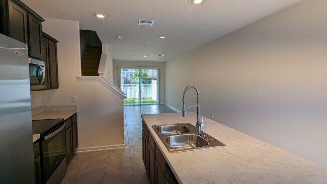 Building Photo - 3962 Oak Mill Rd