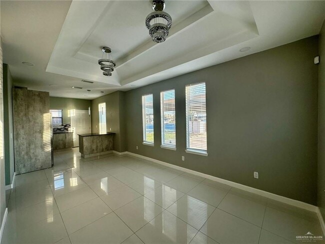 Building Photo - 16 Cathedral Hl