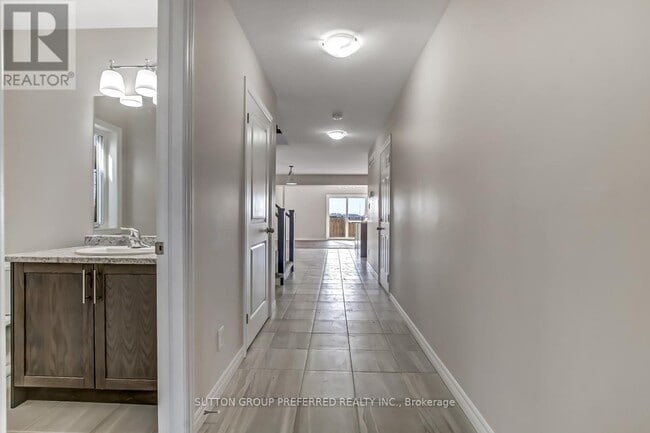 Building Photo - 345 Kennington Way