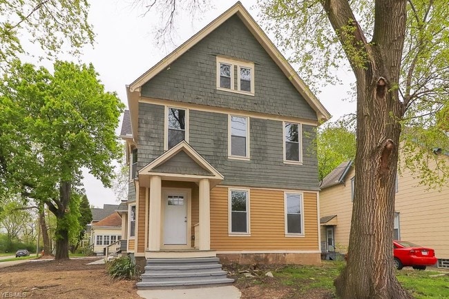 Building Photo - 2881 Scranton Rd