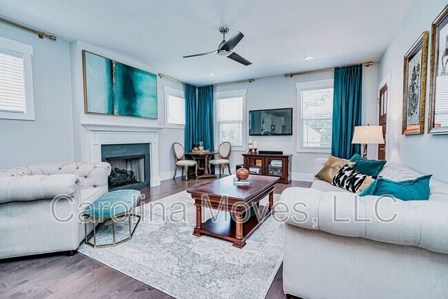 Photo - 10 Stall St House