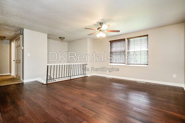 Foto del edificio - 5728 Salem Rd