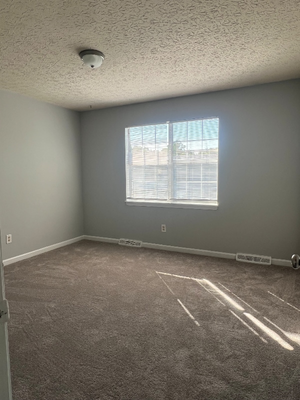 Building Photo - 16 Duiguid Dr