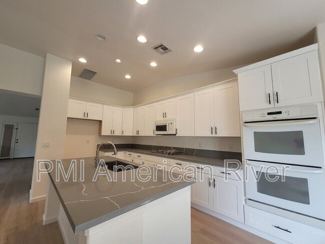 Building Photo - 4405 Dusham Cir