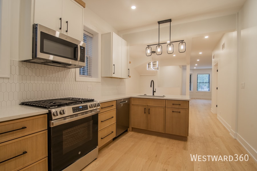 Photo - 3720 N Racine Ave-1