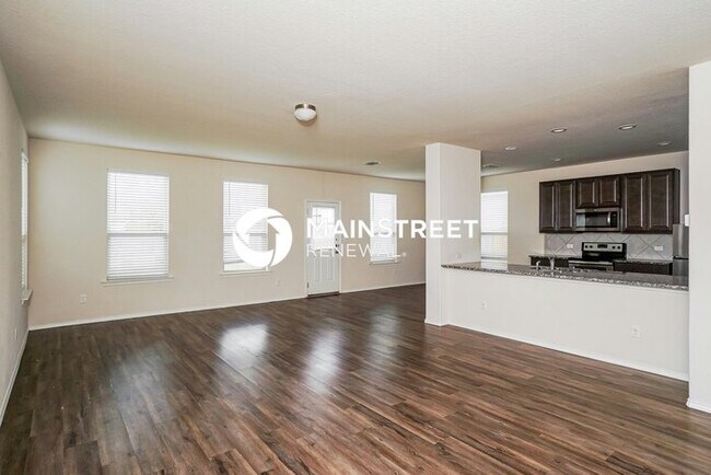 Foto del edificio - 3 Bedroom Pet-Friendly Home in New Braunfels, TX with Main Street Renewal