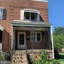 Building Photo - 205 Evans Ln