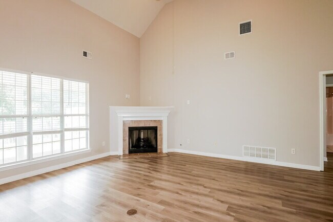 Building Photo - 11662 Underwood Dr