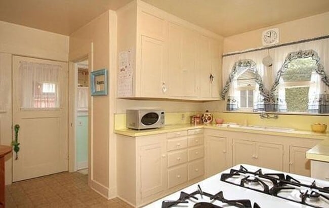 Foto del edificio - 2 Bedroom Bungalow Downtown SLO with Garage