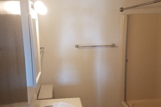 Foto del edificio - Glenbrook Apartments