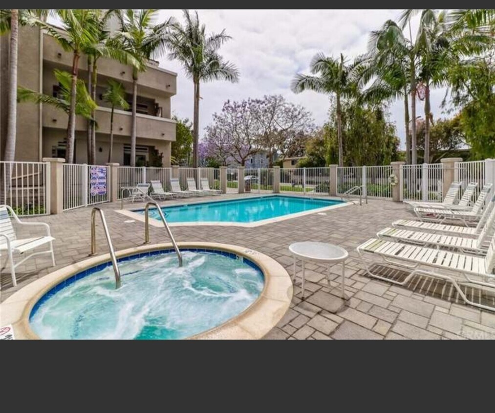 4581 Warner Ave Unit 205, Huntington Beach, CA 92649 Condo for Rent