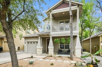 Building Photo - 2516 Amur Dr