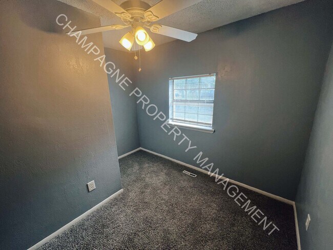 Foto del edificio - **May Promotion** Newly Remodeled Single F...