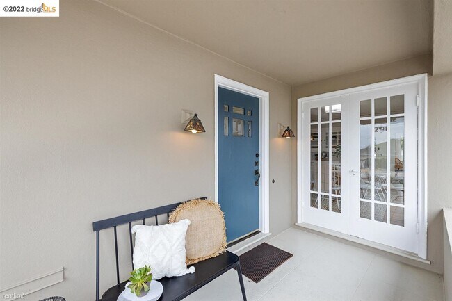 Foto del edificio - 2 br, 1 bath House - 2901 Modesto Ave