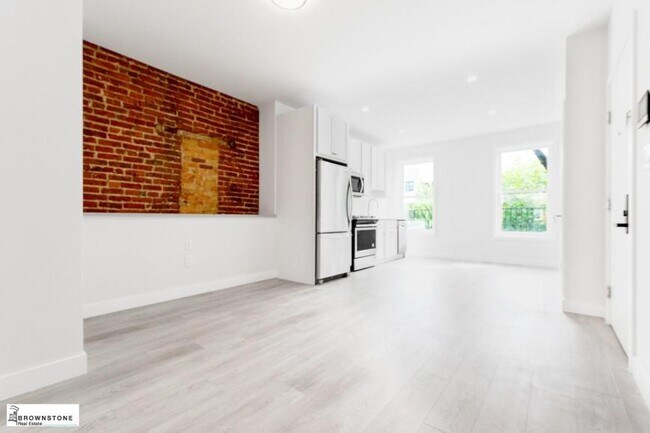 Foto del edificio - 2 bedroom in BROOKLYN NY 11231