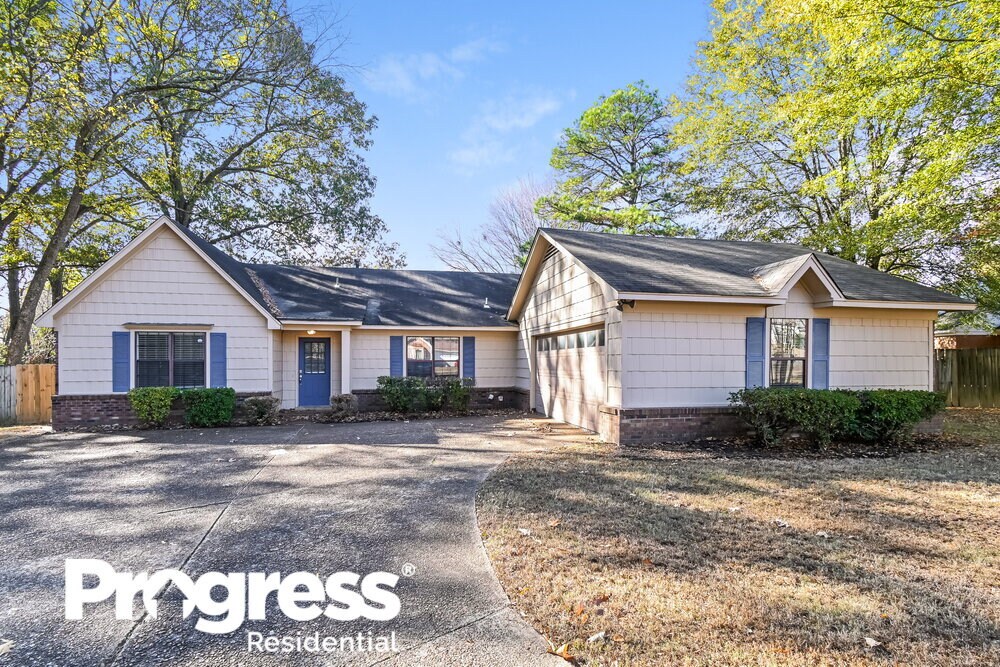 Foto principal - 7201 Skidmore Cove