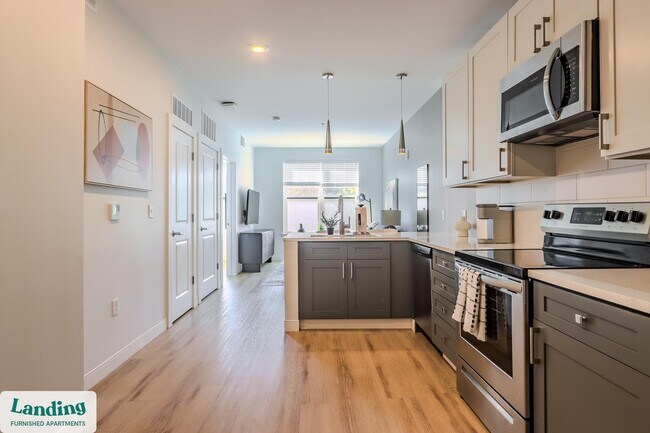 Foto del edificio - 210 E Green St