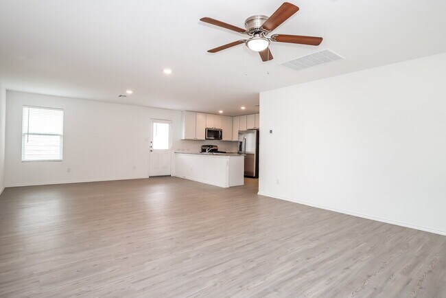 Building Photo - 6626 Morgan Cp
