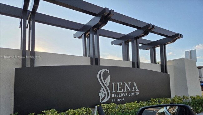 Foto del edificio - 23488 SW 129th Ave