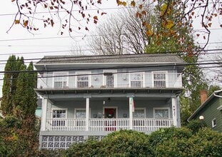 Building Photo - 4937 S Corbett Ave