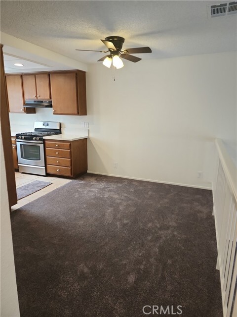 Building Photo - 27623 Nugget Dr